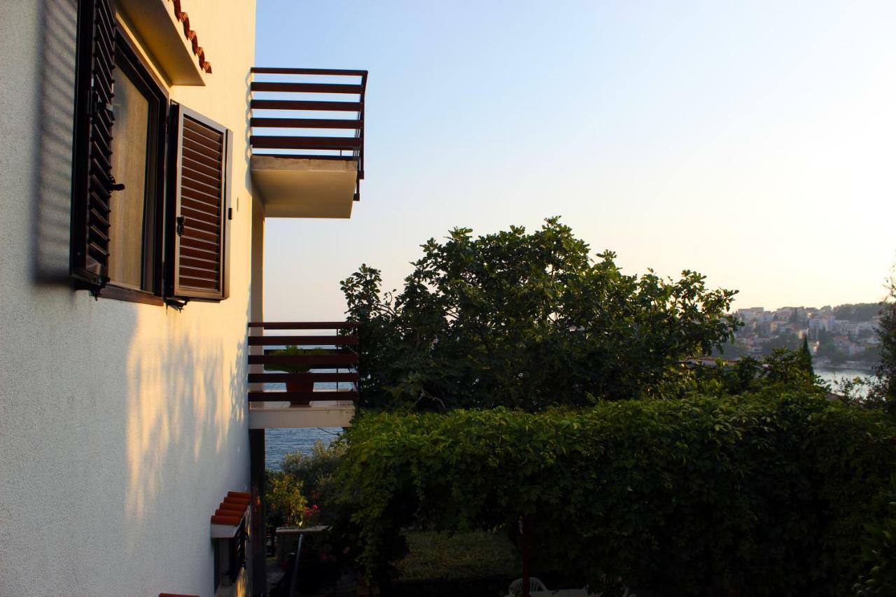 Apartment Pixel Trogir Exterior photo
